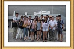 2012年，香港理工大学学生与公司