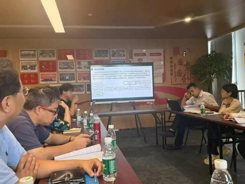 祝贺上海富申房地产估价公司承接的上海联交所《不动产租赁租金快速估算模型研究及其运用项目》课题顺利通过验收